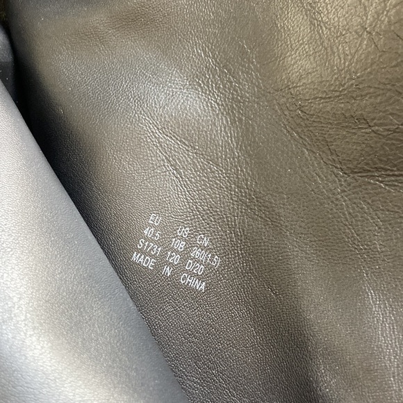 Stuart Weitzman amber over the knee boots - Picture 6 of 14